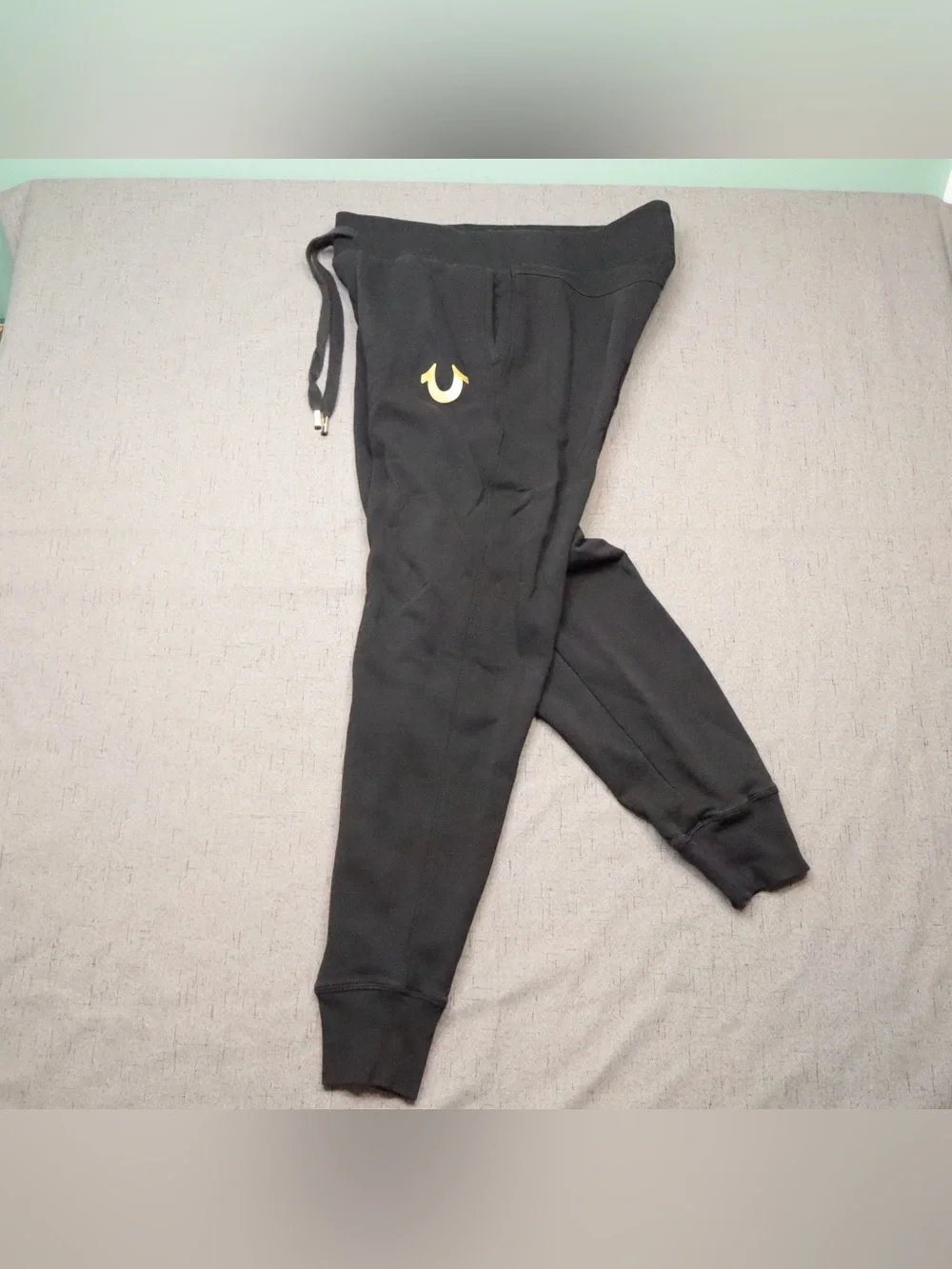 True Religion Unisex Black Joggers Gold Metallic Horseshoe Logo Size M